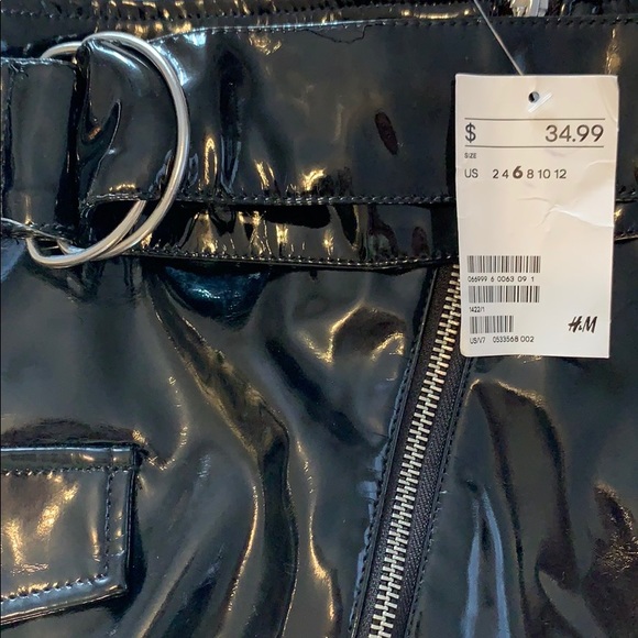 Vinyl mini black skirt - Picture 5 of 7